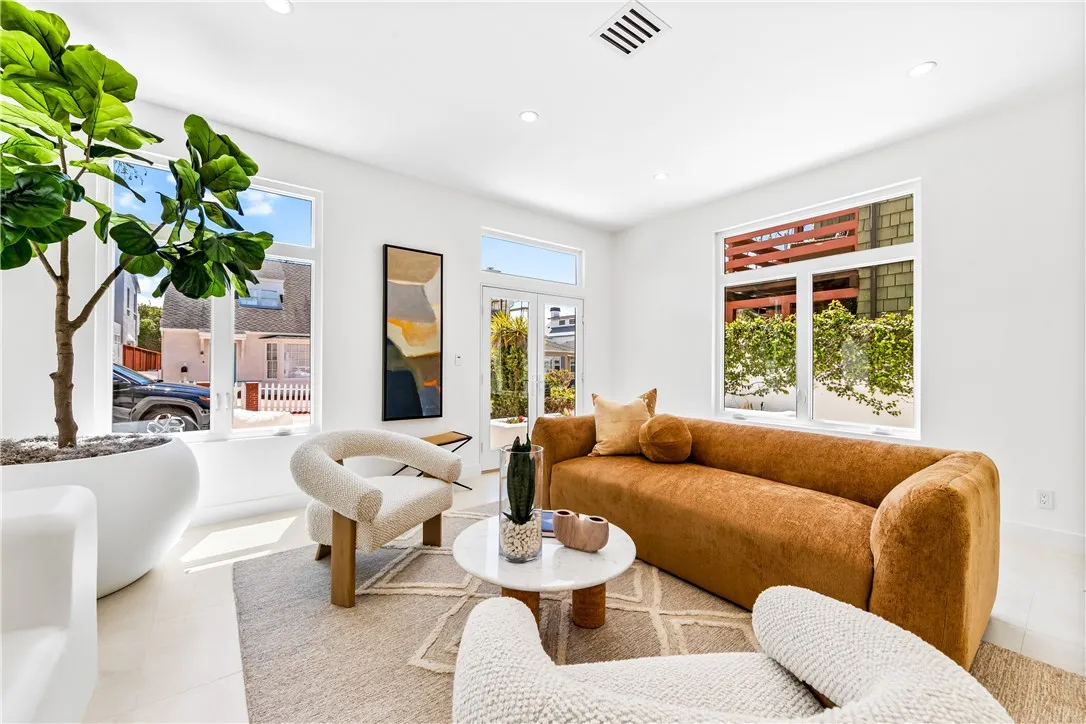 541 4th, Manhattan Beach, California 90266 home-pic-6